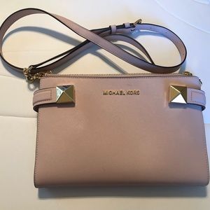 Michael Kors Karla East West Studded Crossbody EUC